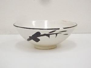 鉄絵平茶碗